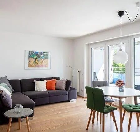 아파트 Ferienwohnung-urlaubsglueck 위버링겐